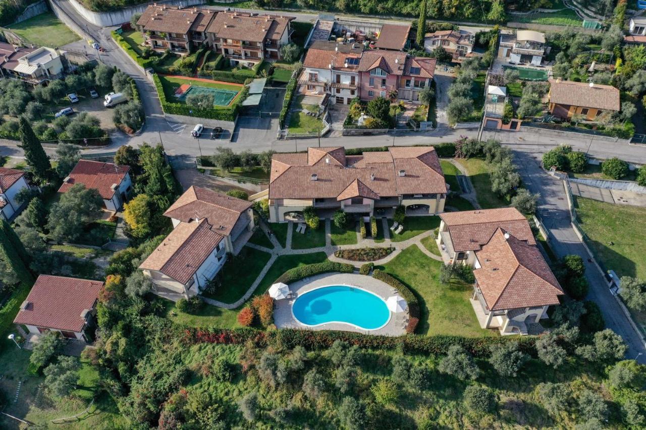 6 Happiness Apartment Toscolano Maderno Exterior foto