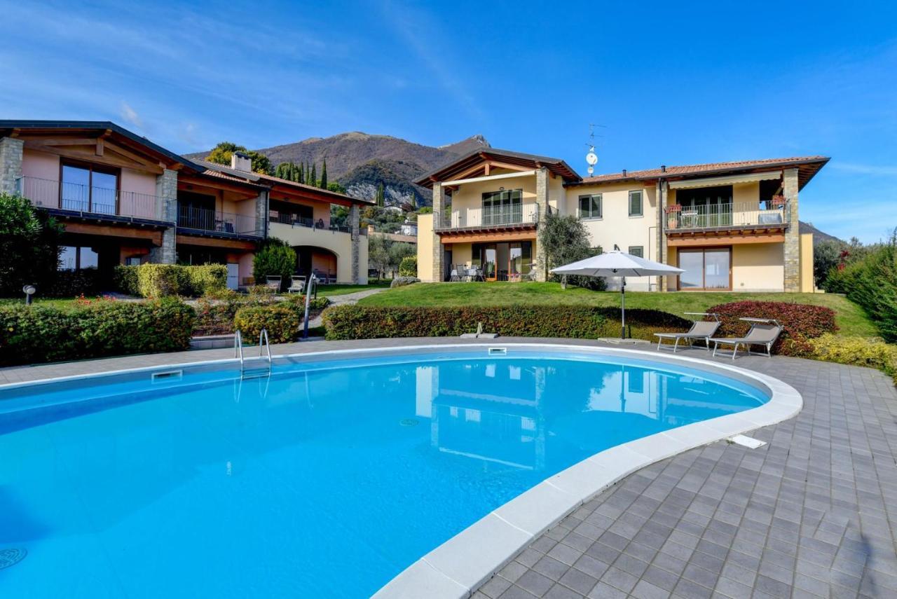 6 Happiness Apartment Toscolano Maderno Exterior foto