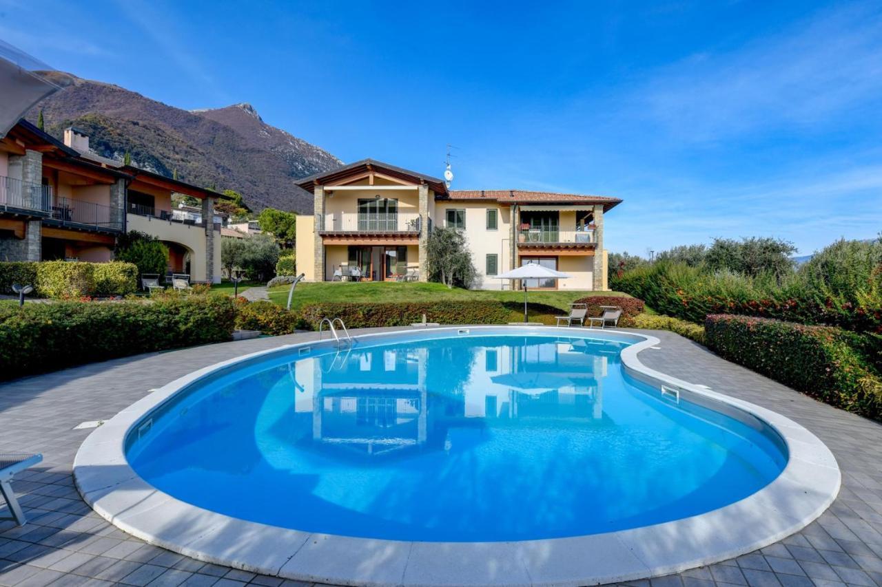 6 Happiness Apartment Toscolano Maderno Exterior foto